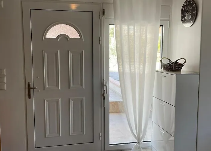 Apartament Luxury Néa Péramos